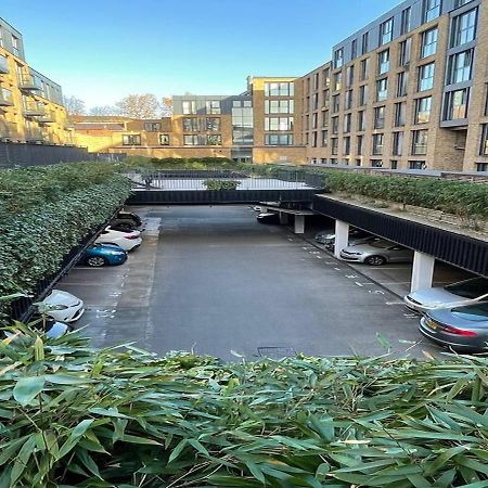 Spacious 1 Bed Apartment With Workspace, Coffee & Free Secure Parking Birmingham Bagian luar foto